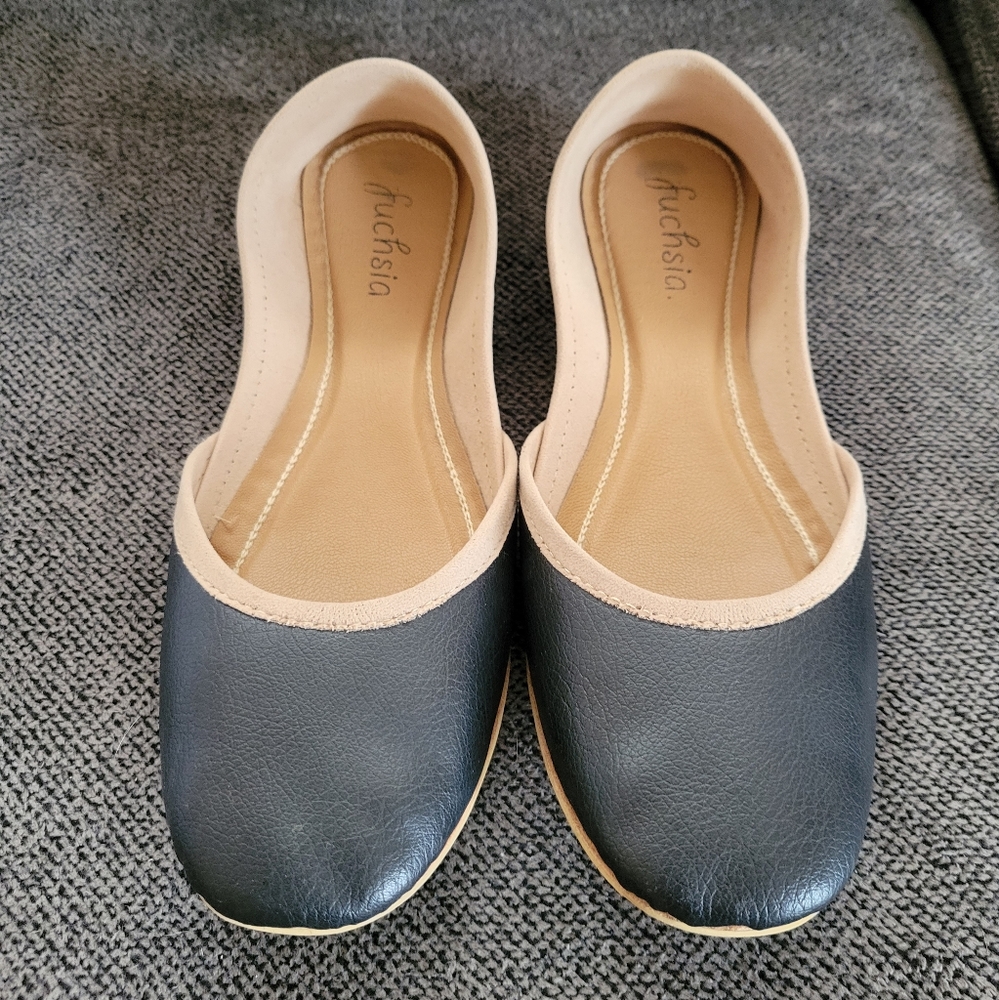 Fuchsia Classic Black Flats